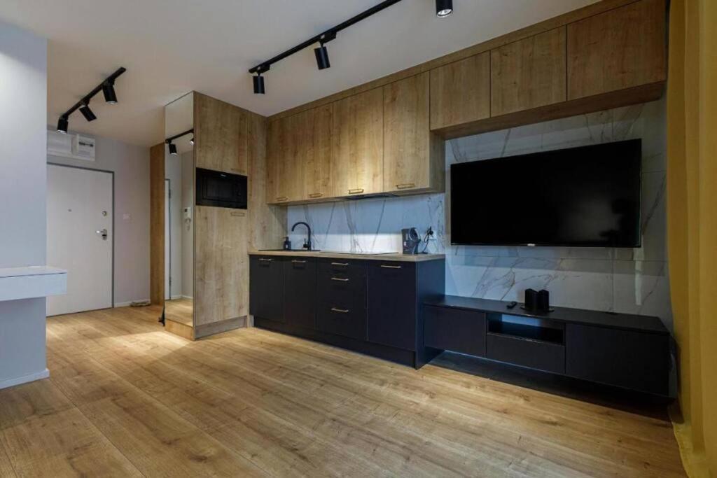 Golden Apartments Wroclaw - Cozy Studio- Odra River&Ksiecia Witolda Exterior photo