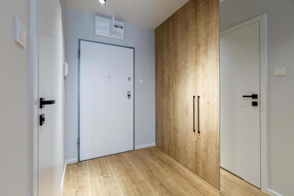 Golden Apartments Wroclaw - Cozy Studio- Odra River&Ksiecia Witolda Exterior photo